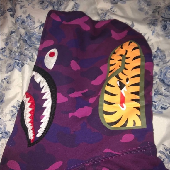 bape shark hoodie - Picture 1 of 6